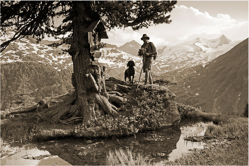 Leinenbild "Andacht Großvenediger Jäger" Sepia