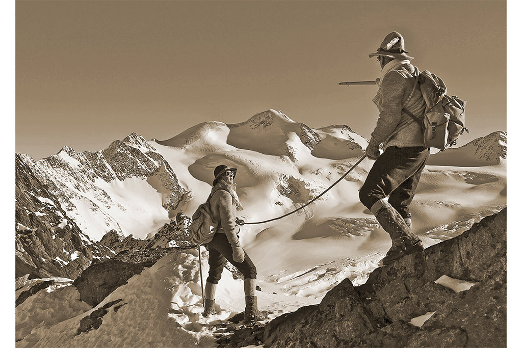 Leinenbild "So weit" Sepia