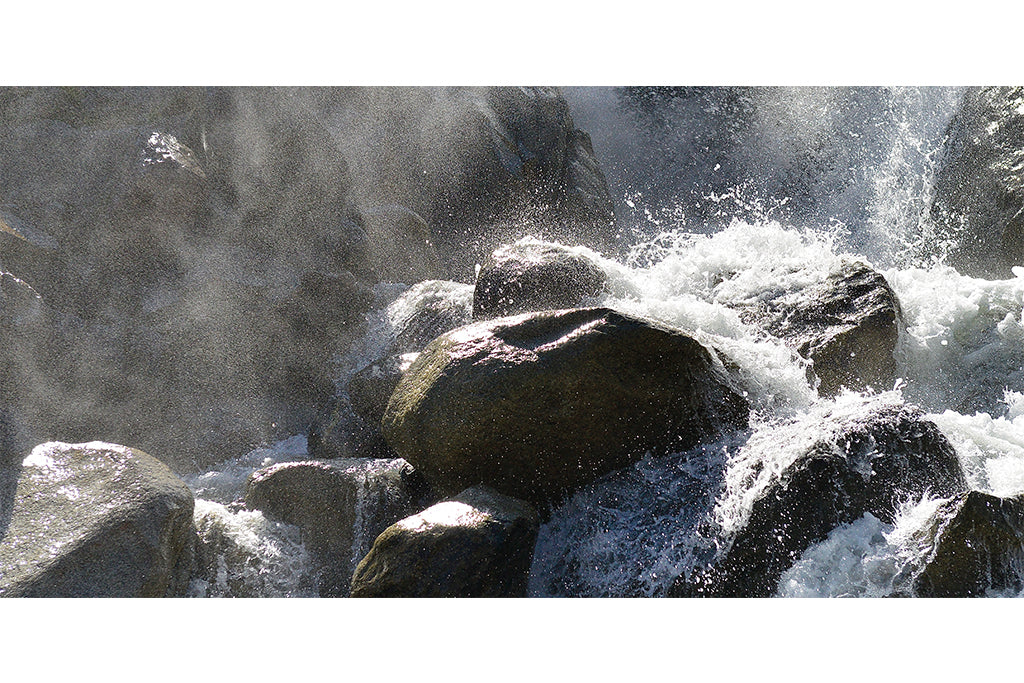 Leinenbild Panorama "Bergwasser" Farbe