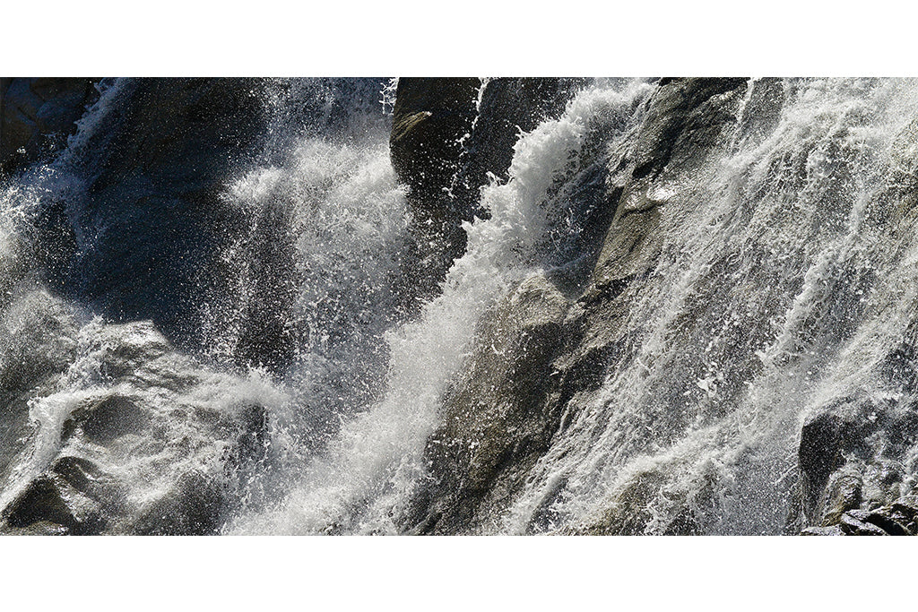 Leinenbild Panorama "Starkes Wasser" Farbe