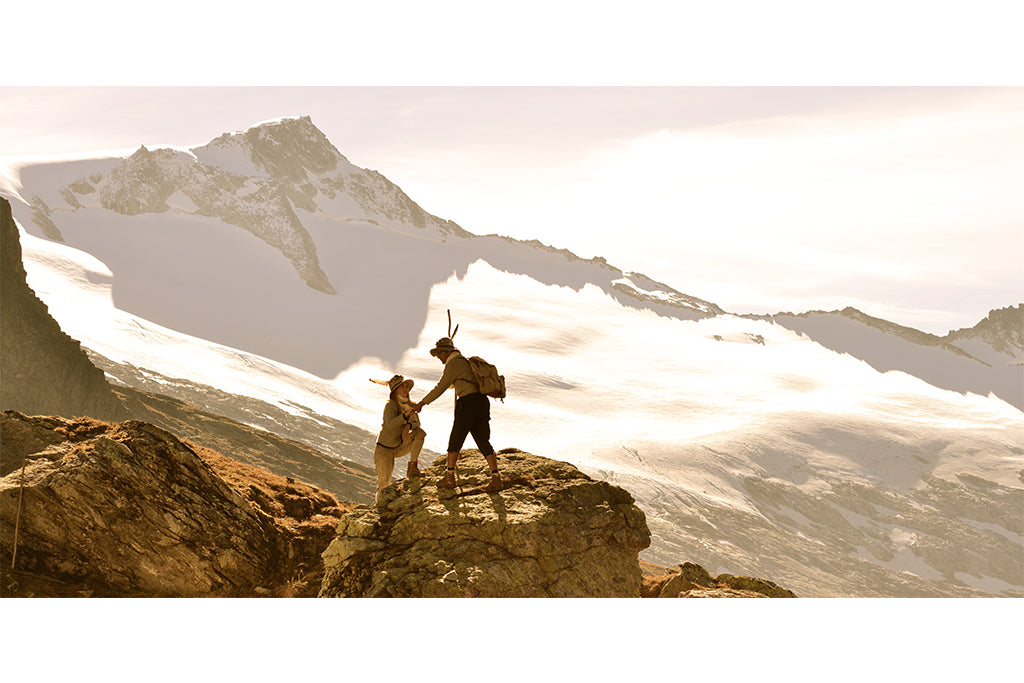 Leinenbild Panorama Spruch "Wir sind Eins" Farbe
