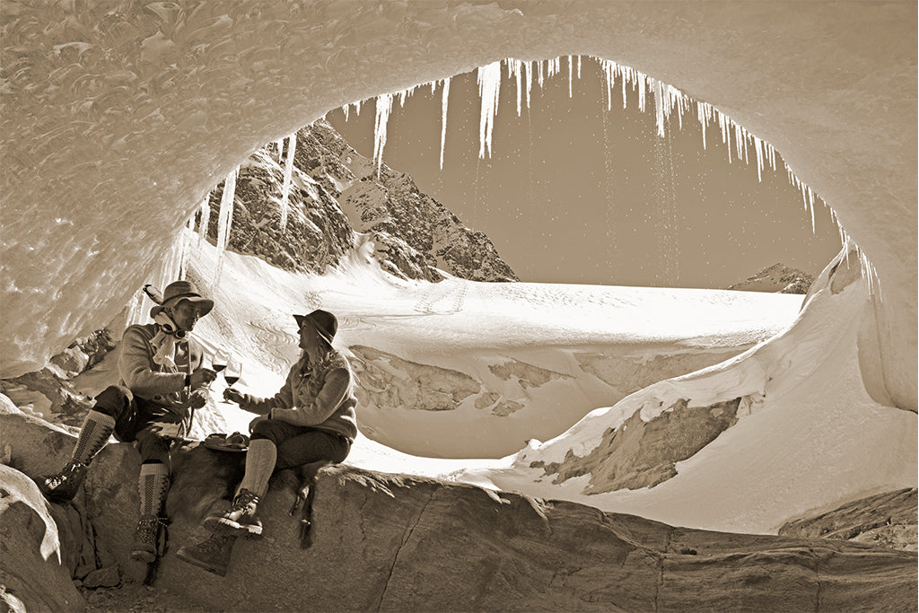 Leinenbild "Gletscher-Romeo" Sepia